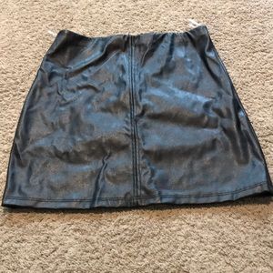 Black pleather mini skirt